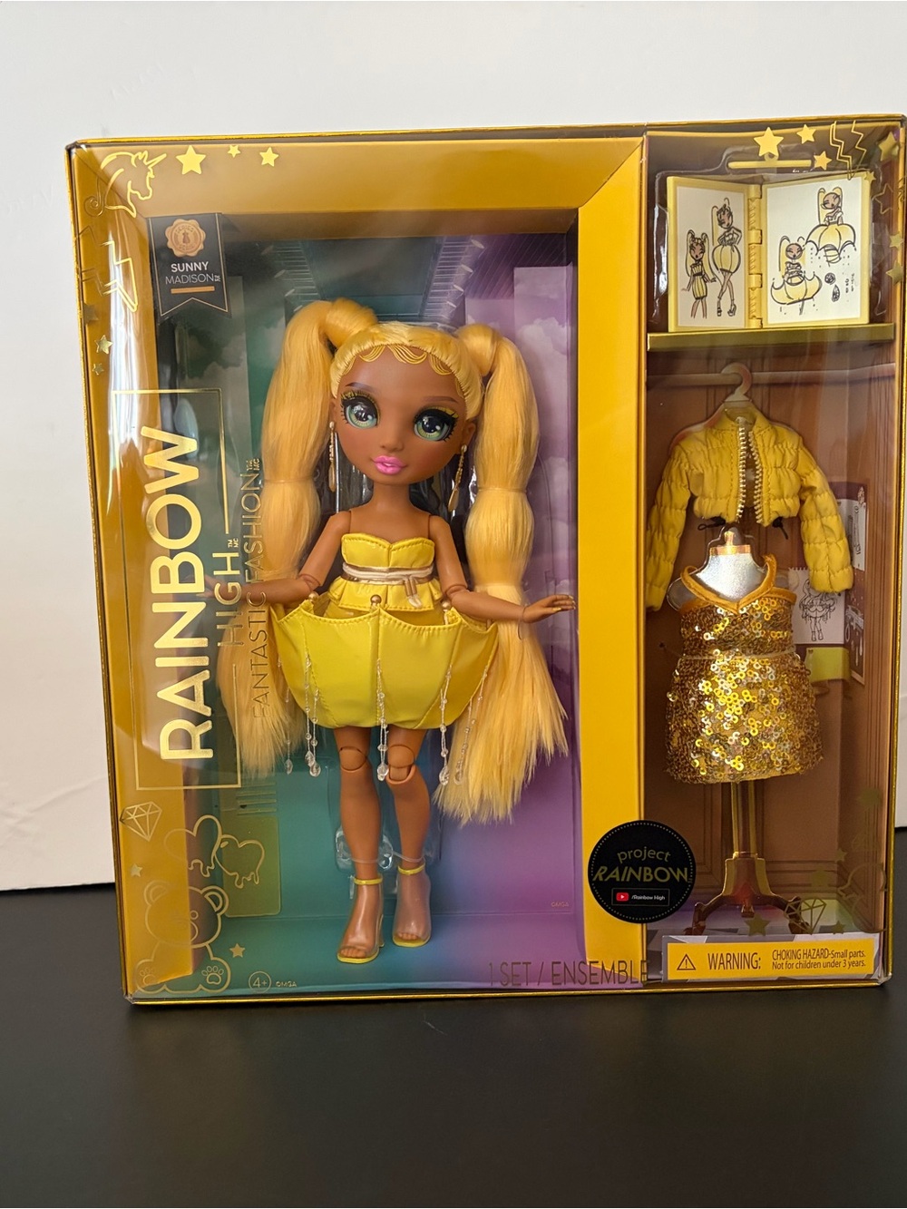 Rainbow High Sunny Madison Fantastic Fashion Doll MGA New in Box Yellow